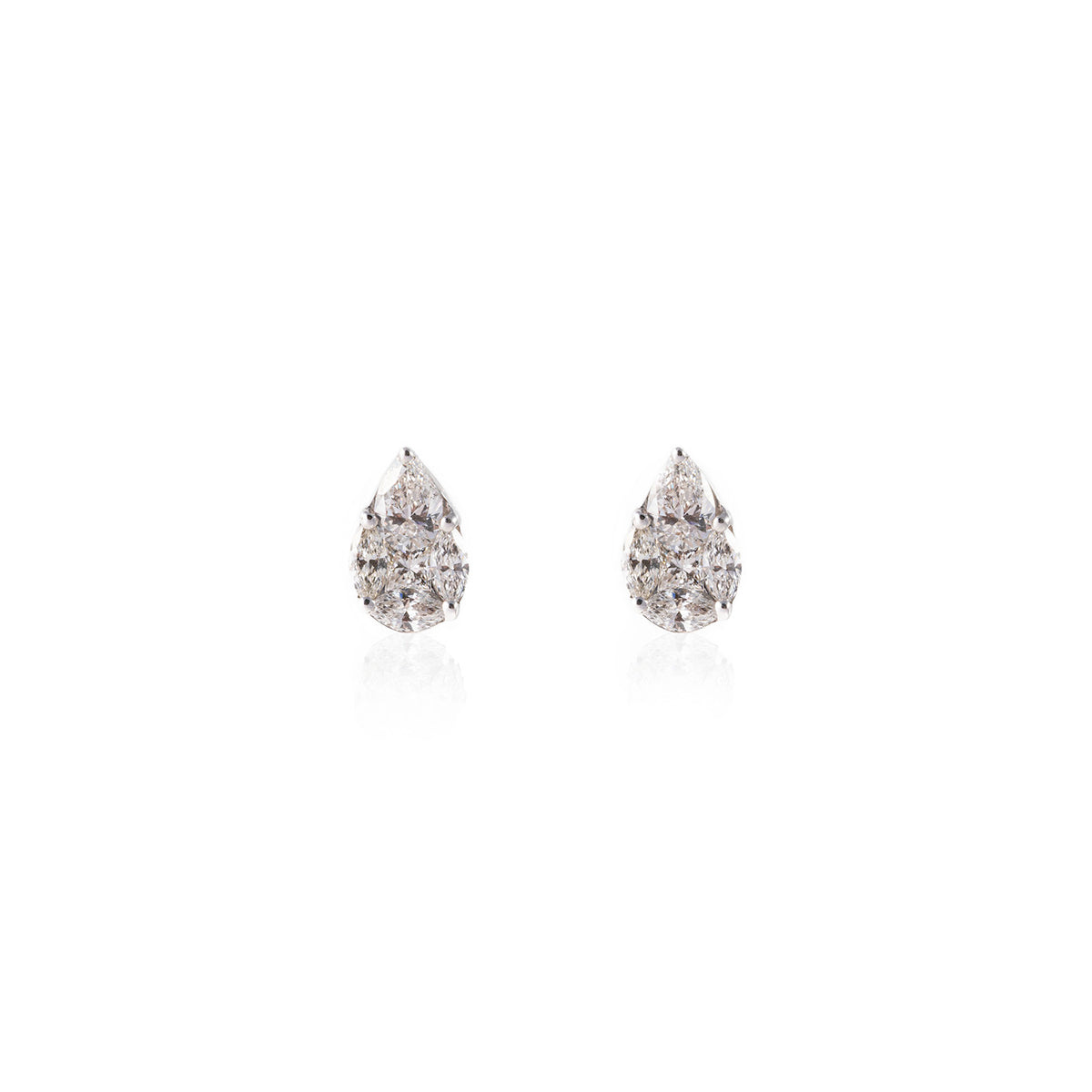 Aretes Corte Pera con Ilusion Setting