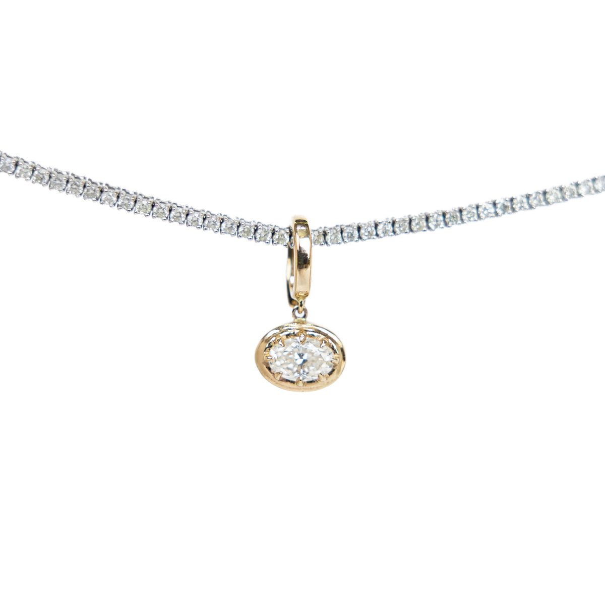 Dije OVAL 8 PRONG